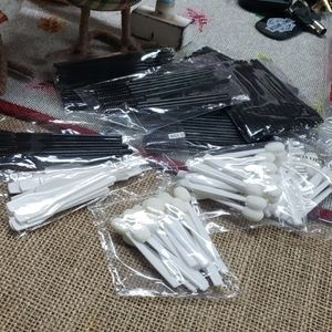 Lot of Mary Kay Makeup applicators